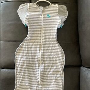 Love to Dream Gray and White Swaddle Up Transition Bag